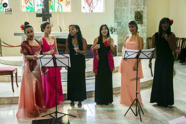 Parabienes para la cultura cubana por la graduación del perfil Canto Coral Parabienes para la cultura cubana por la graduación del perfil Canto Coral
